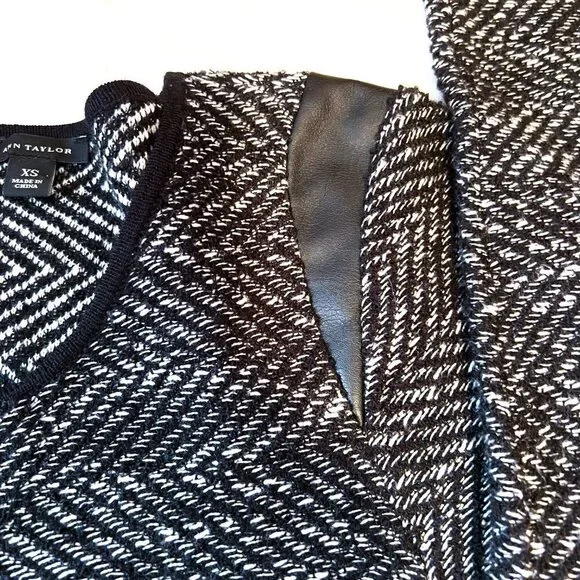 Ann Taylor Chevron Fit & Flare Knit Sweater Dress Short Black White Extra Small - Picture 5 of 10